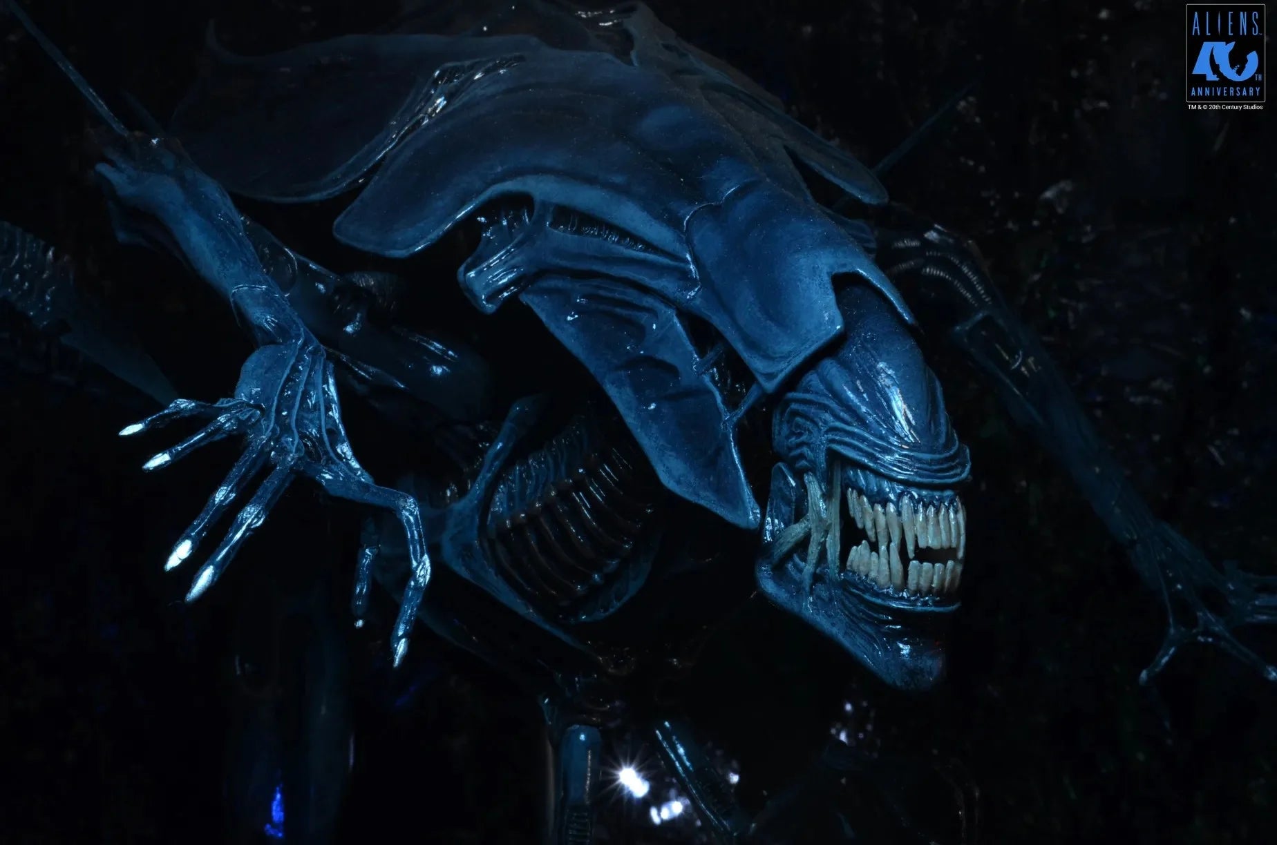 ALIENS 40TH ANNIVERSARY - Alien Queen - Figure Ultra Deluxe 37cm