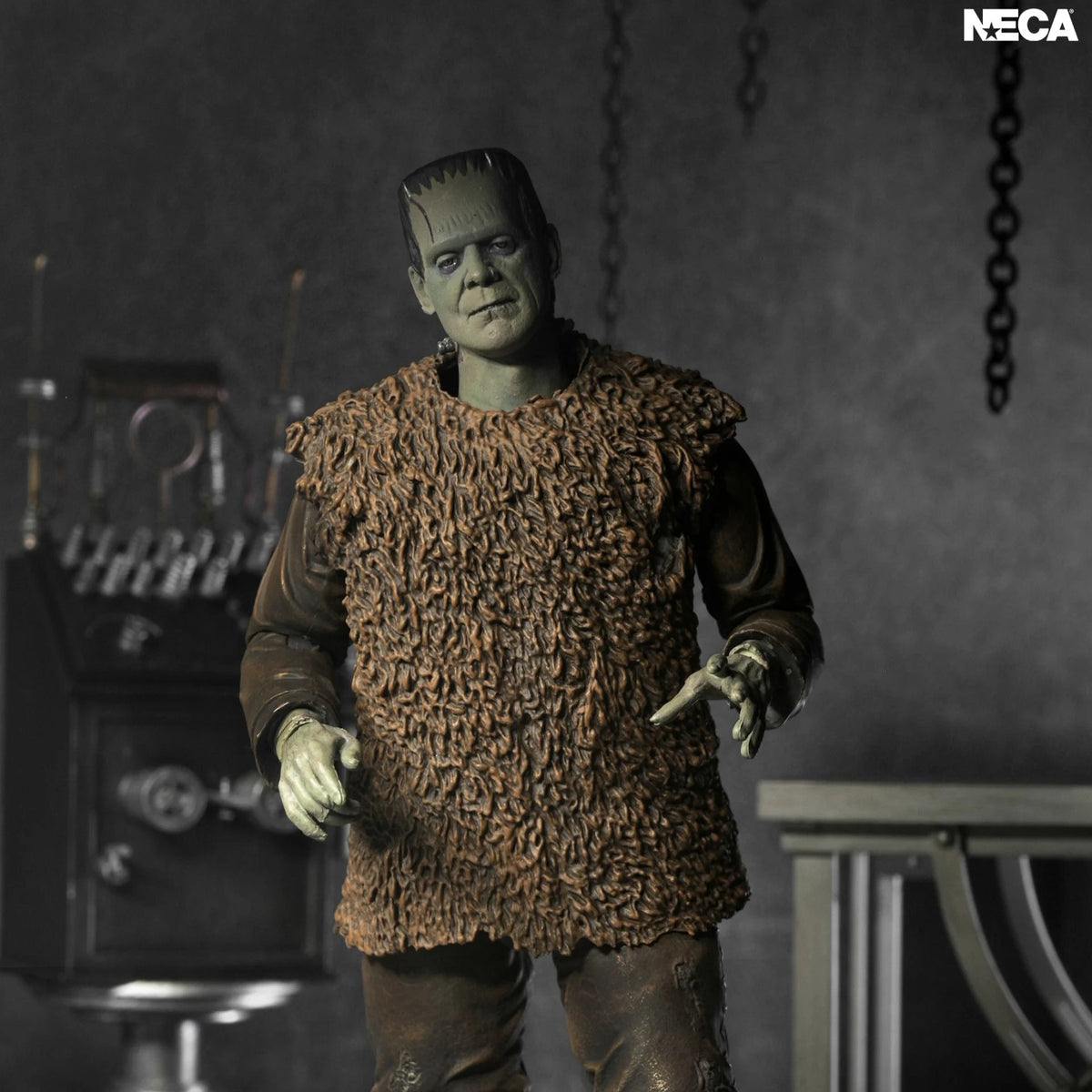 UNIVERSAL MONSTERS - Frankenstein Monster - Ultimate Figure 17cm