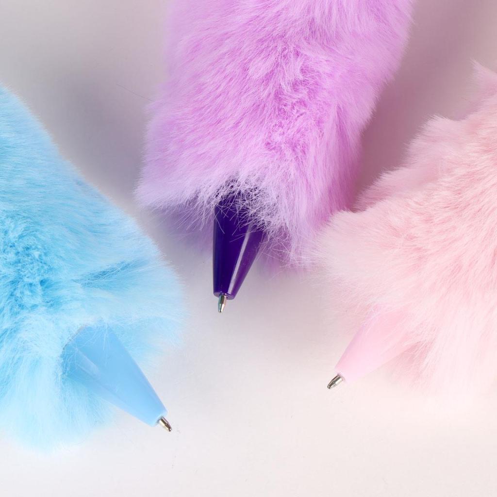 HELLO KITTY & Friends - Display of 12 Giant Fluffy Pen