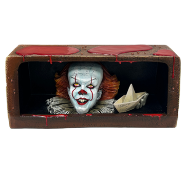 IT - Pennywise Drain - Figurine with Led