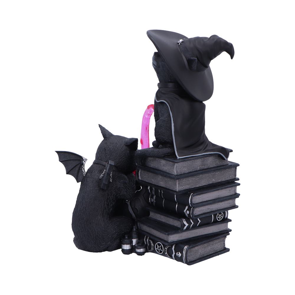 CULT CUTIES - Curious Cauldron - Figure 18.5cm