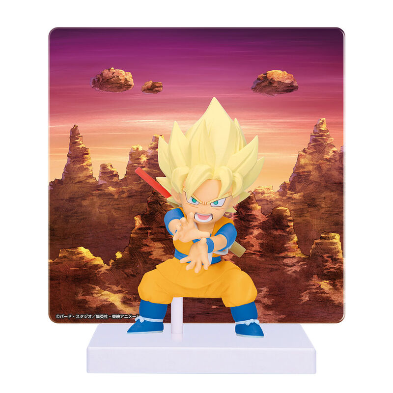 DRAGON BALL DAIMA - Goku - Figurine 7cm (With Panel 13cm)