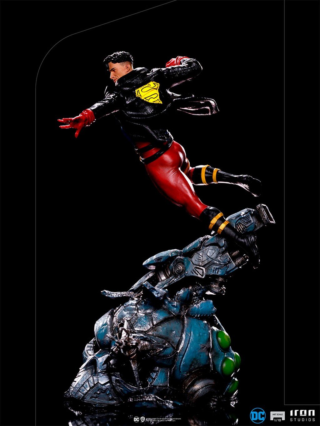 DC COMICS - SuperBoy - Statuette 1/10 Art Scale - 28cm