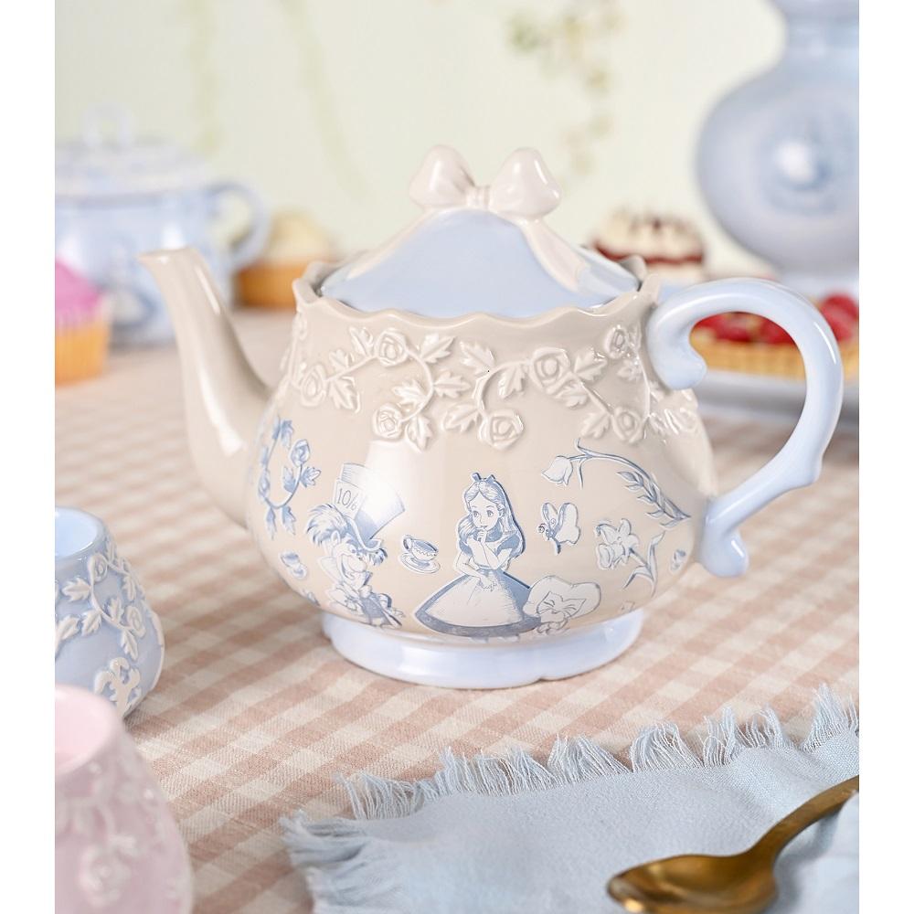 ALICE IN WONDERLAND - Alice - Embossed Tea Pot 35Oz