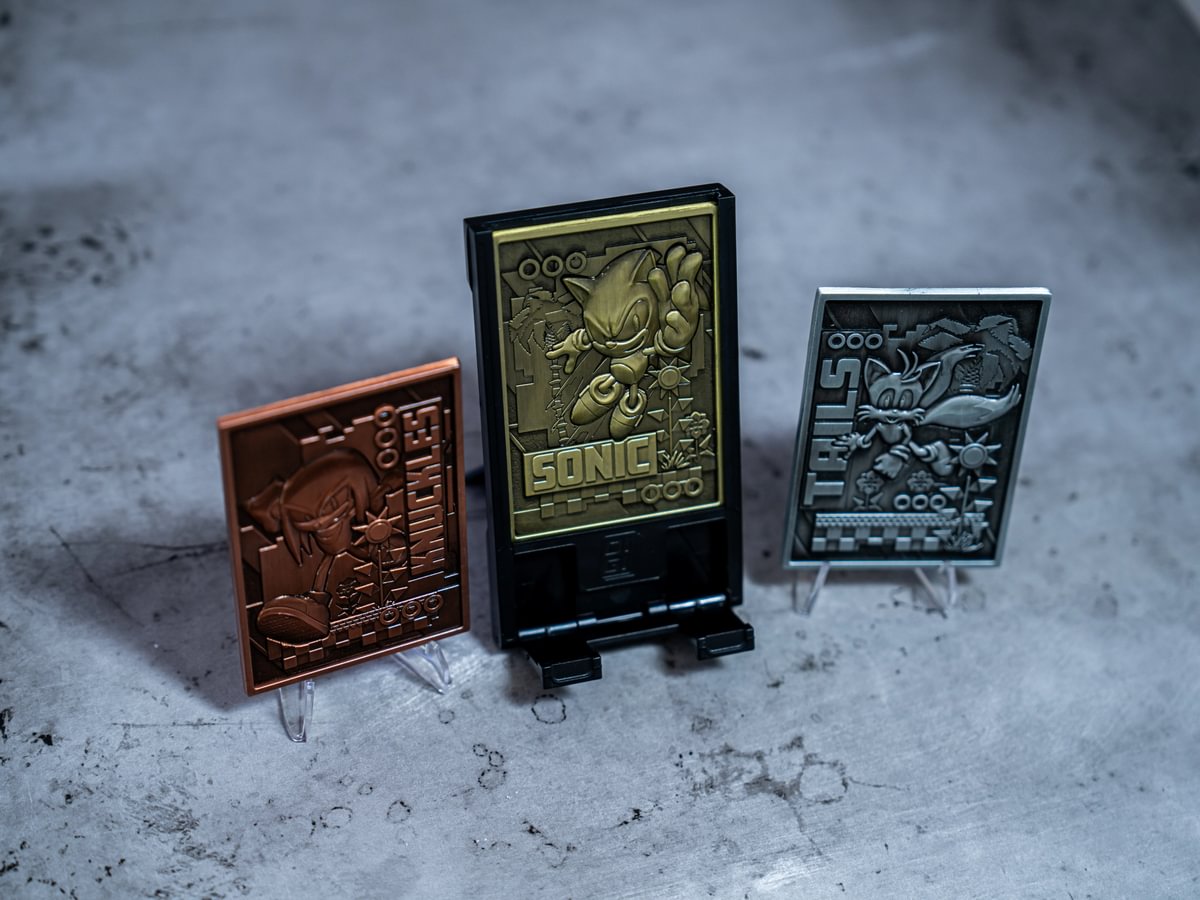 SONIC - Starter Pack of 3 Digiplates + Interchangeable Stand