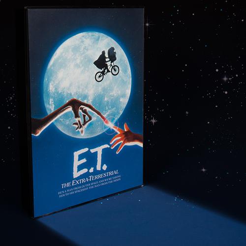 E.T. The Extra-Terrestrial - Movie Poster Light - Size A4