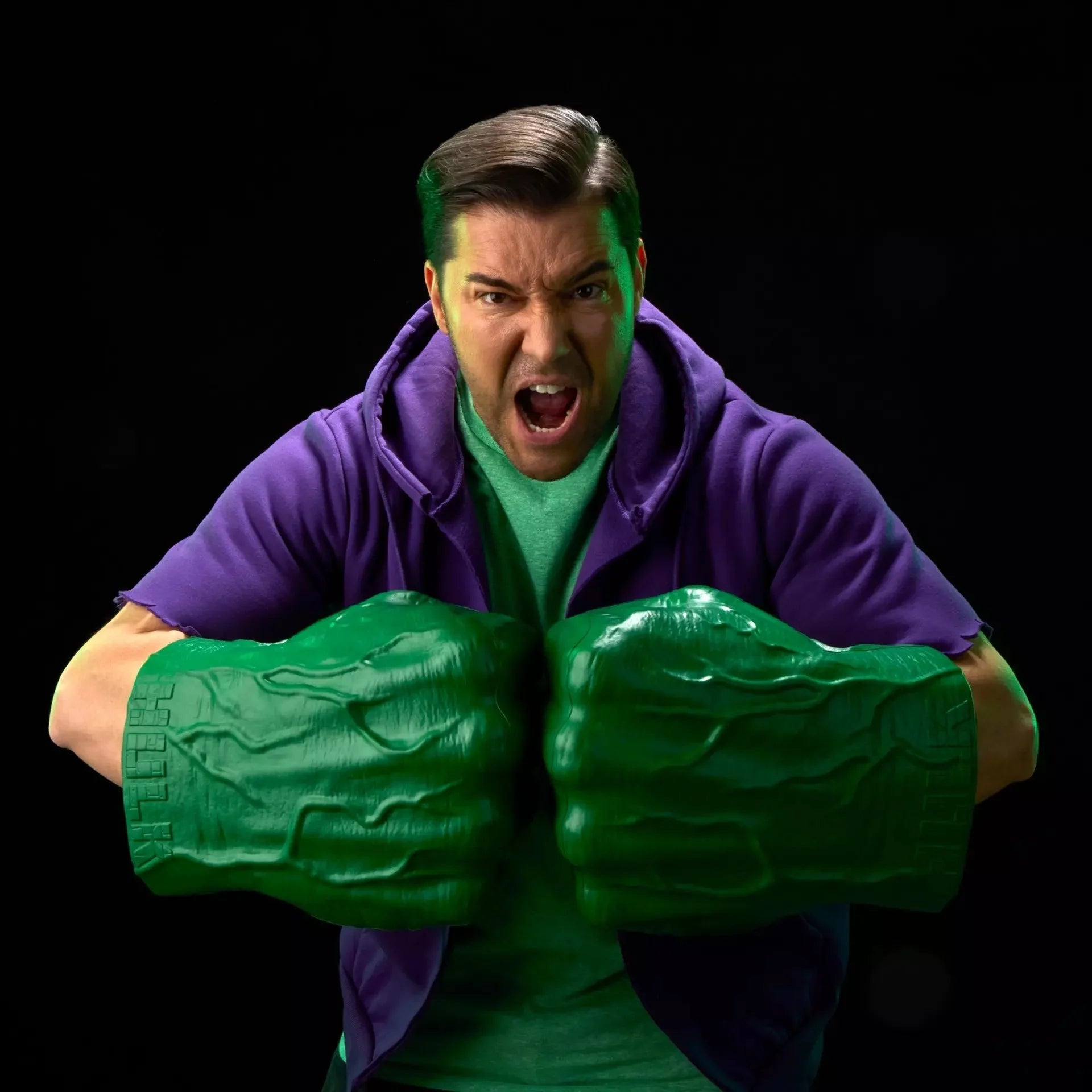 MARVEL - Hulk Fist - Replica Legend Series 1/1