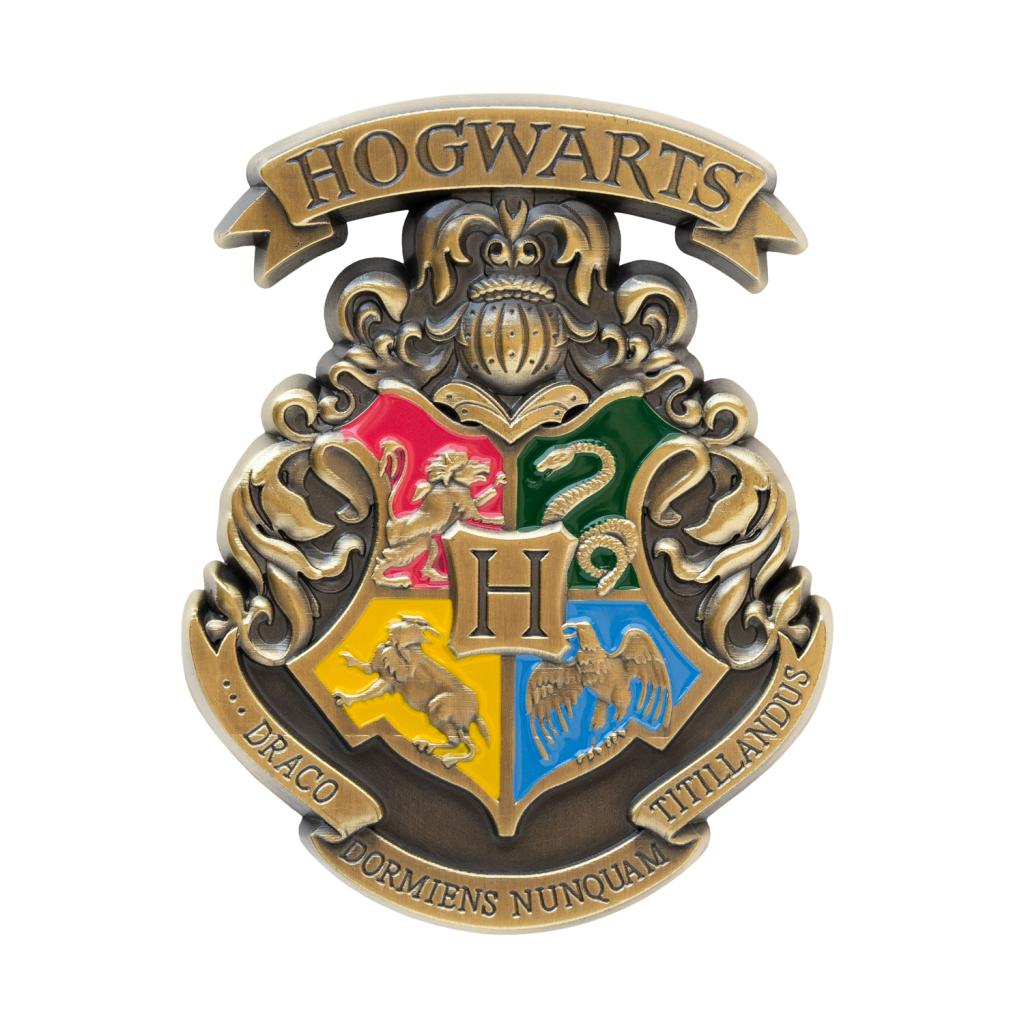 HARRY POTTER - Hogwarts - Metal Magnet 7cm