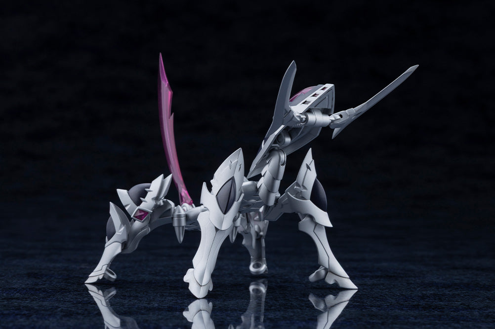 ARCANEA - XenoAlma Legiant - Model Kit 8cm