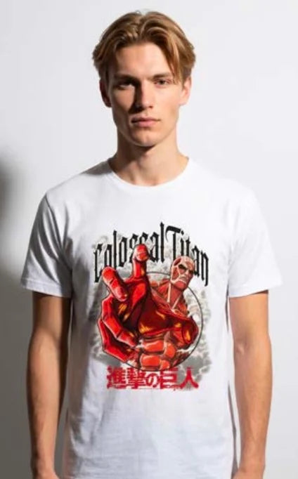 ATTACK ON TITAN - Colosal Titan - T-Shirt (S)