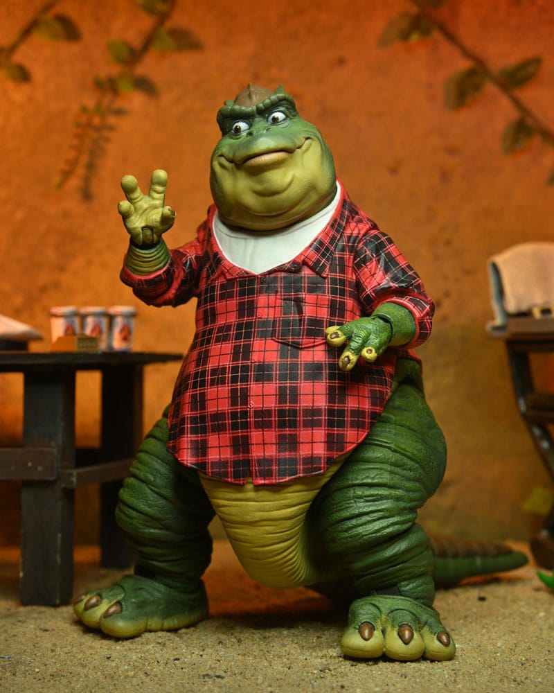 DINOSAURES - Earl Sinclair - Figurine Ultimate 18cm
