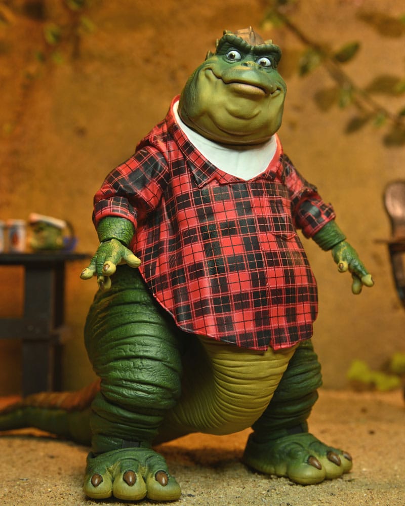 DINOSAURES - Earl Sinclair - Figurine Ultimate 18cm