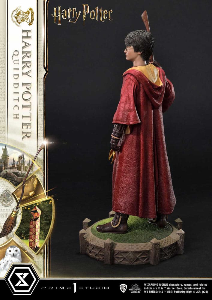 HARRY POTTER - Harry Potter "Quidditch" - Statuette Prime Collec. 31cm