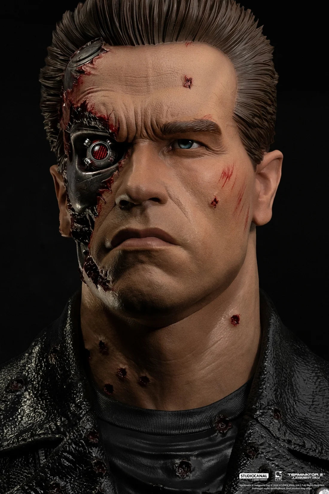 TERMINATOR 2 - T-800 Model 101 Battle Damaged -Scale Art Mask 1/1 47cm