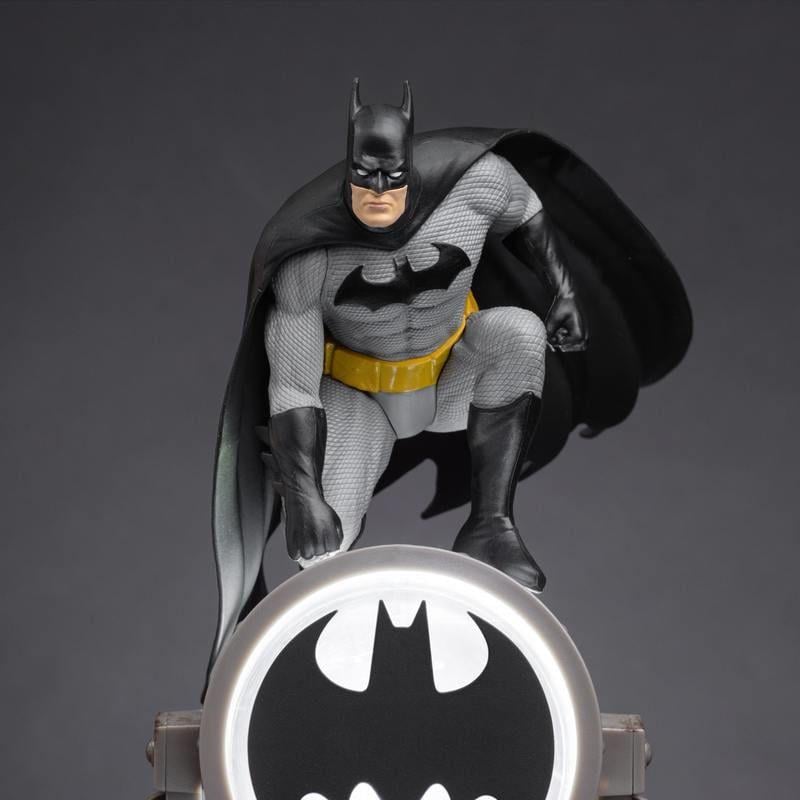 DC COMICS - Batman & Bat-Signal - Lamp 27cm