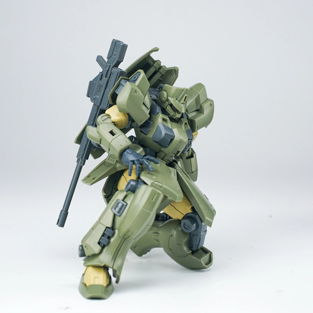 SHEIK MAINLAND - Ultra Action Trooper Zabul (Green) - Model Kit 1/144