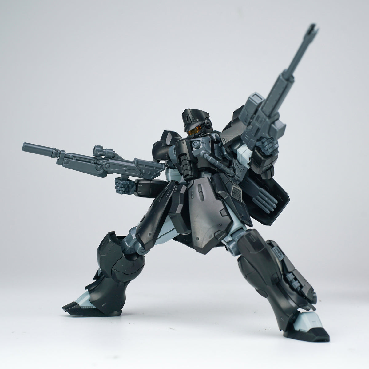 SHEIK MAINLAND - Ultra Action Trooper Zabul (Black) - Model Kit 1/144