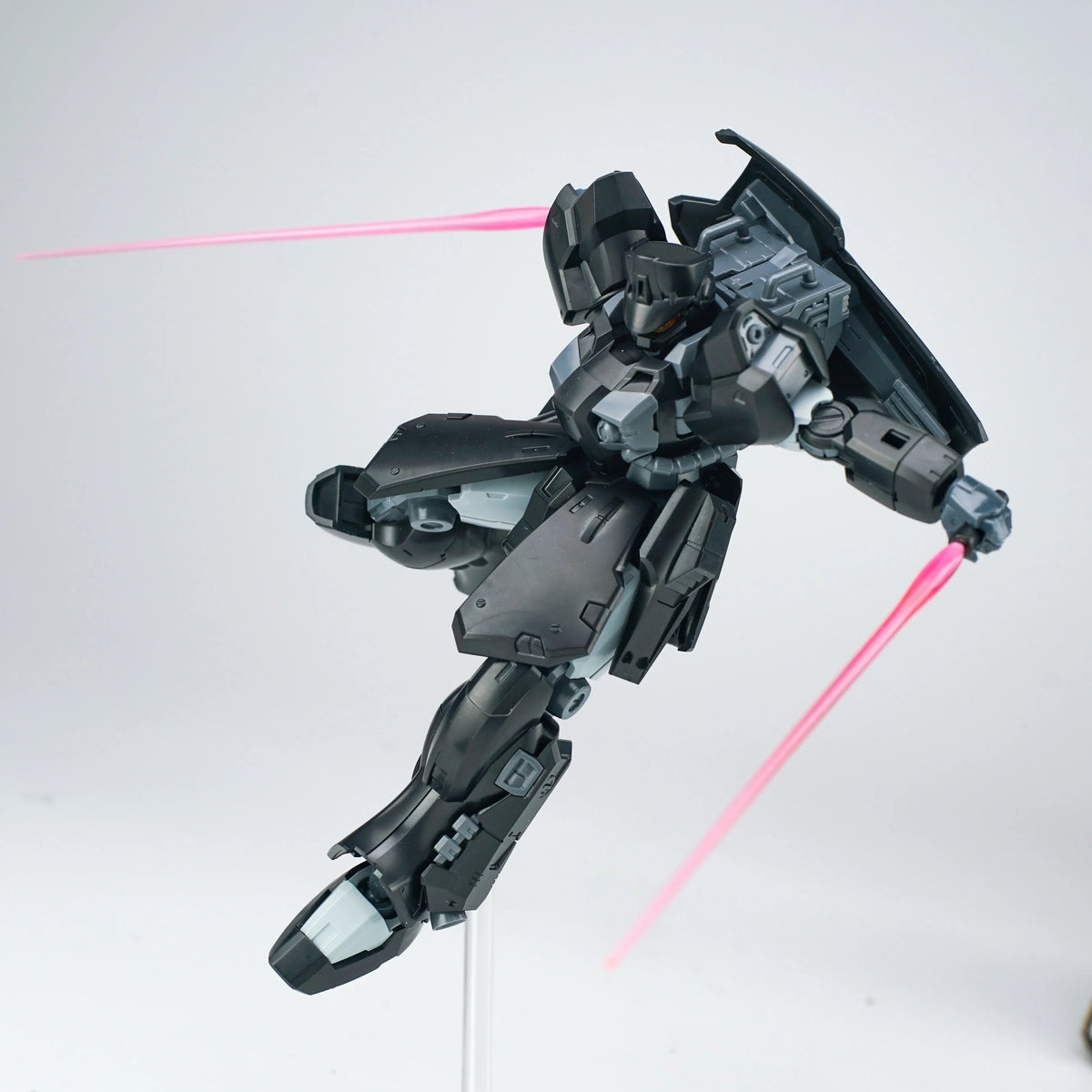 SHEIK MAINLAND - Ultra Action Trooper Zabul (Black) - Model Kit 1/144