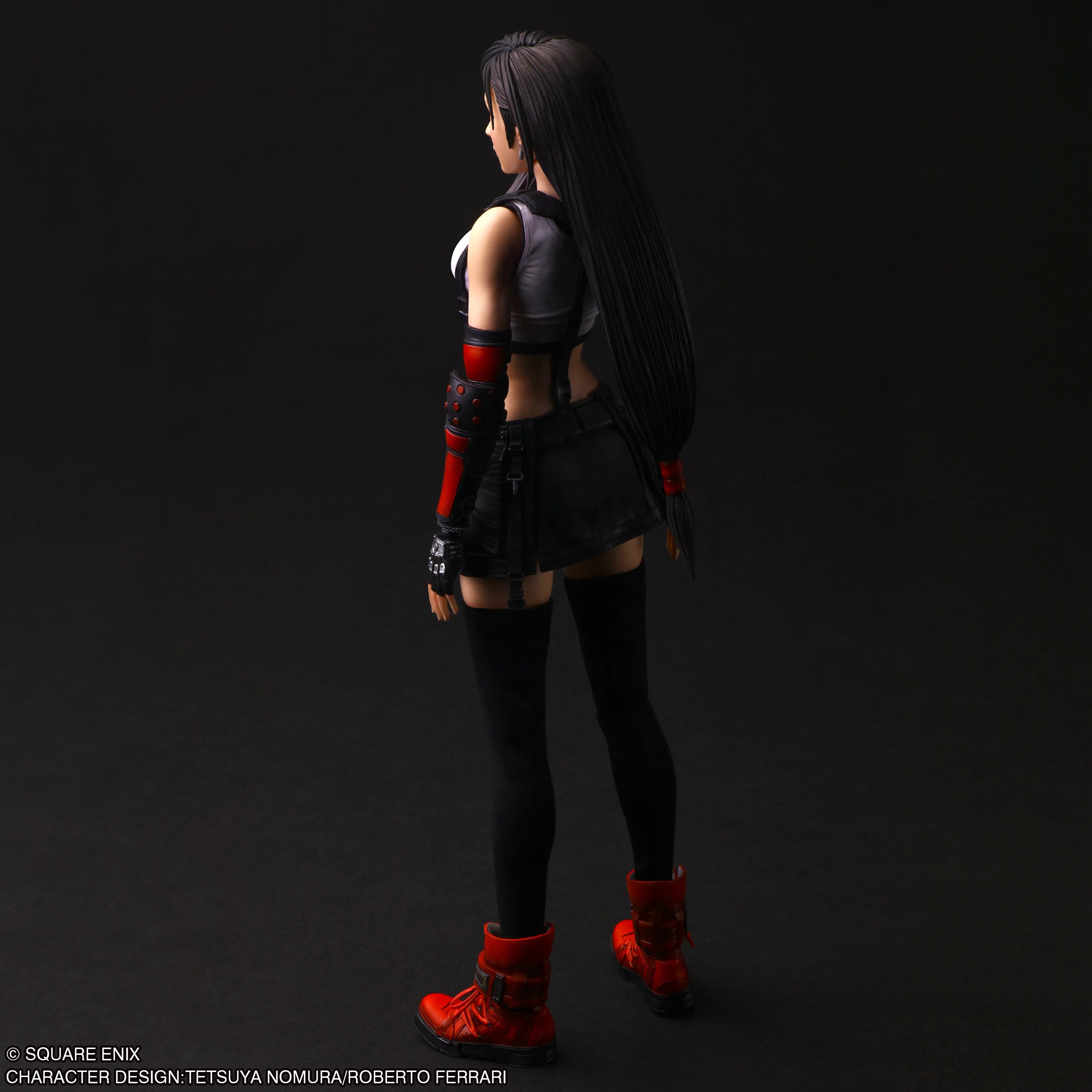 FINAL FANTASY VII REBIRTH - Tifa Lockhart - Play Arts Shin Figure 24cm