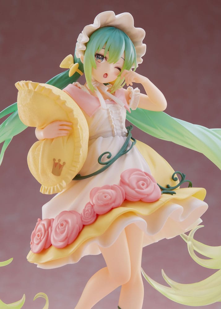 HATSUNE MIKU - Sleeping Beauty - Statue Wonderland 18cm