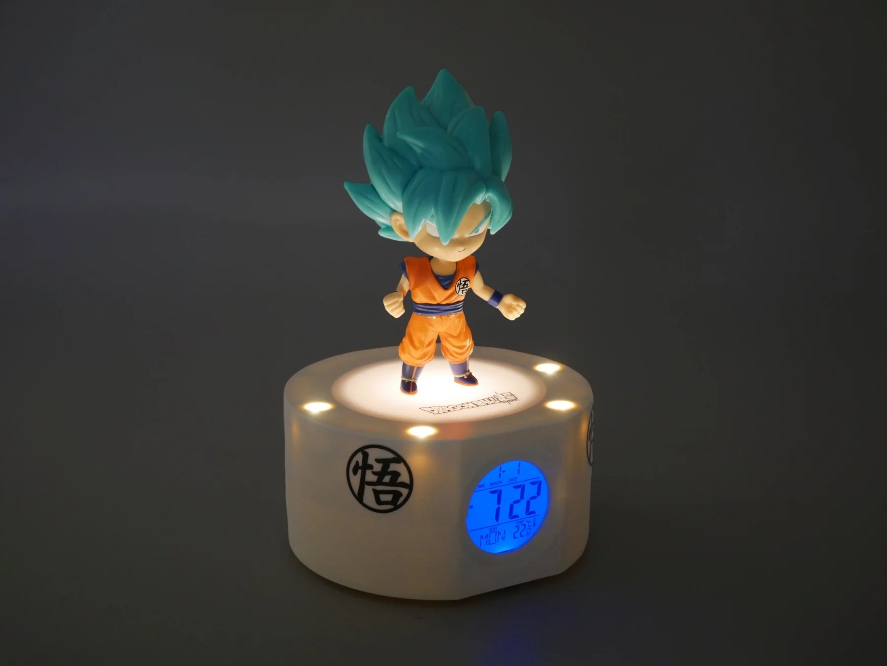 DRAGON BALL Z - Goku - LED Light-Up Alarm Clock