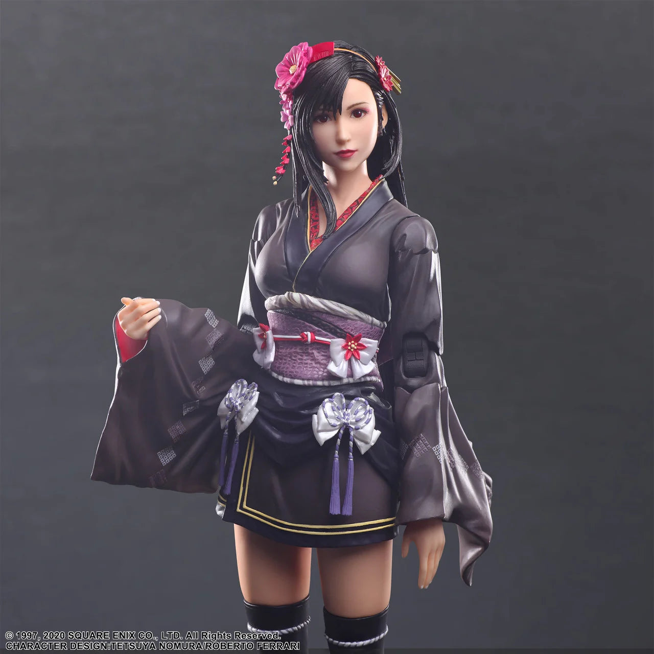 FINAL FANTASY VII -  Tifa Lockhart "Exotic" -Fig. Play Arts Kai 25.2cm