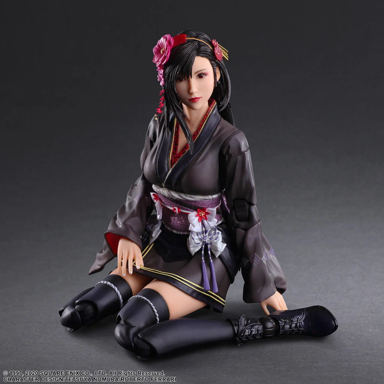 FINAL FANTASY VII -  Tifa Lockhart "Exotic" -Fig. Play Arts Kai 25.2cm
