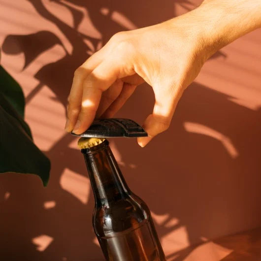 JURASSIC PARK - Metal Magnet with Bottle Opener