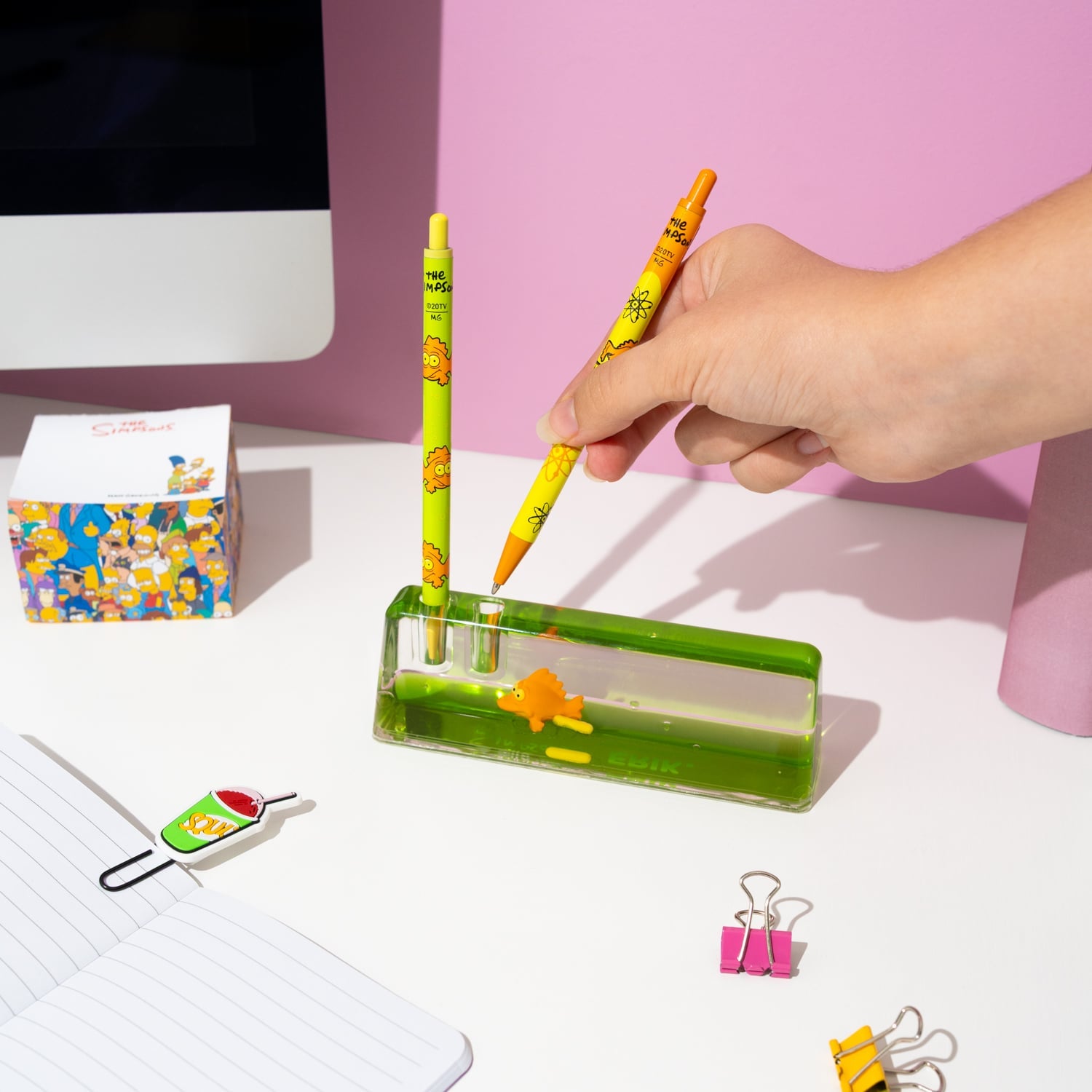 THE SIMPSONS - Set of 2 Pen with 3D Acrylic Stand