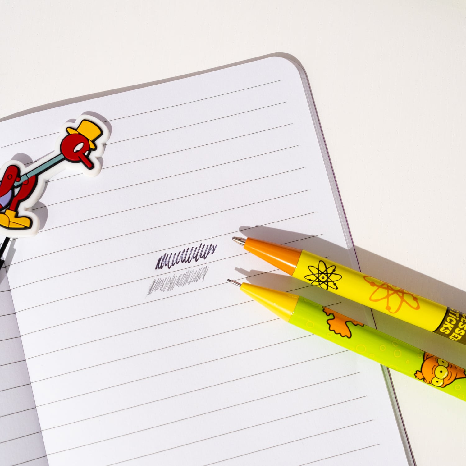 THE SIMPSONS - Set of 2 Pen with 3D Acrylic Stand