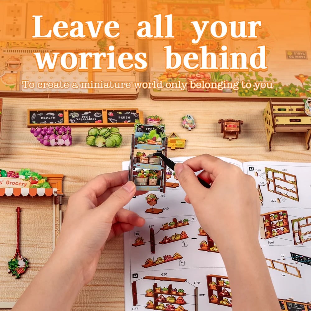 MINIATURE HOUSE - DIY- The Green's Grocery - 301pc + LED Light