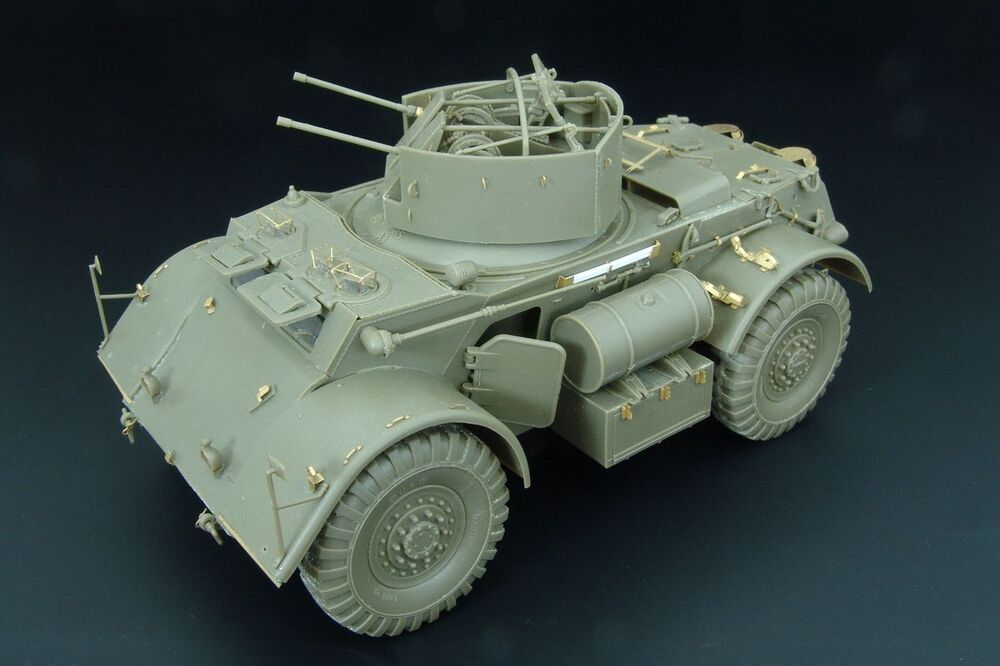 T17E2 AA Staghound