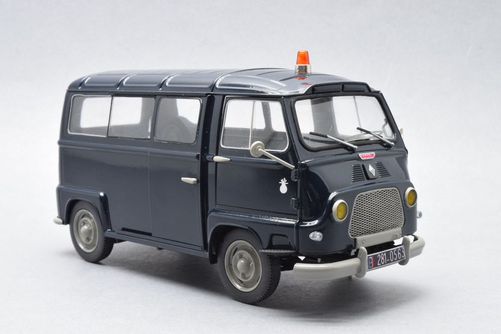 STARTER KIT Renault Estafette Gendarmerie