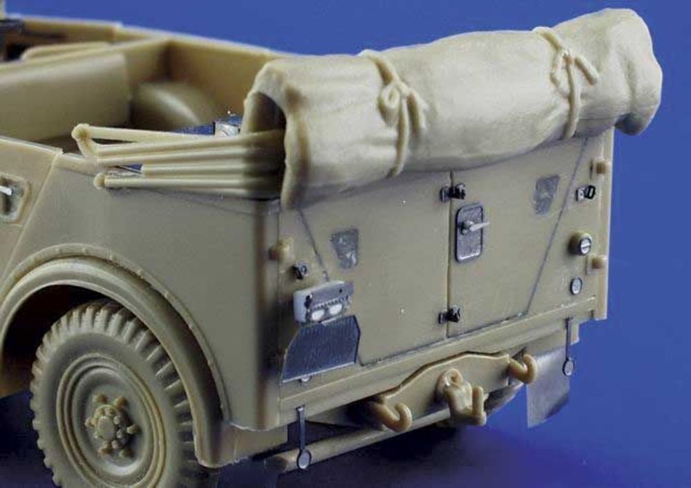 Horch 1a mit 20 mm Flak 38 Foto��tzsatz