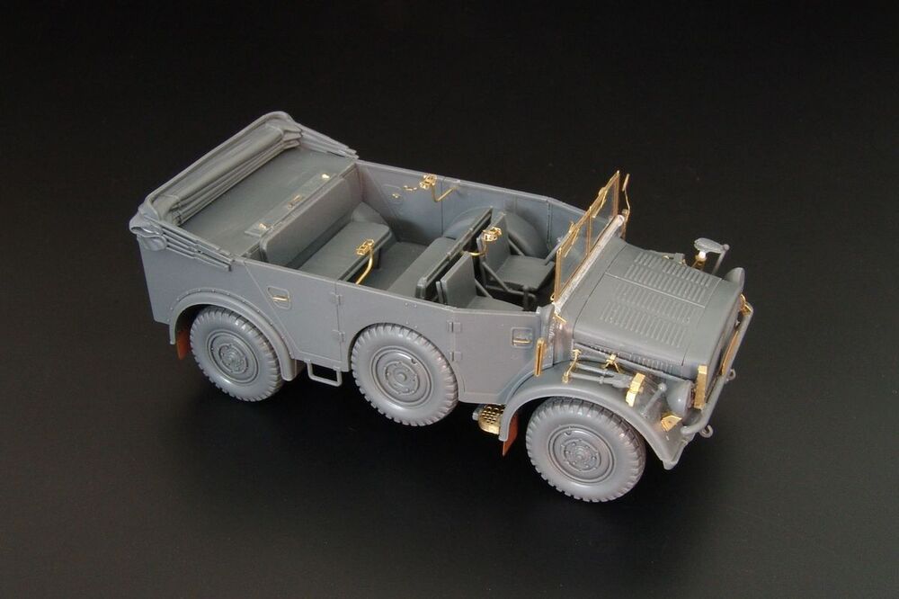 Horch 4x4 Type 1a (TAMIYA)