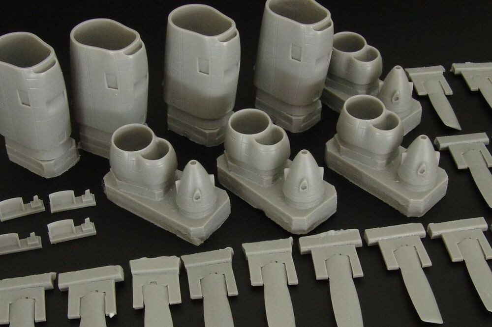 C-130 E-H engine set (Italeri kit)