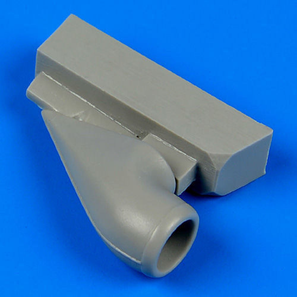 Bf 109G-6 correct air intake for Revell