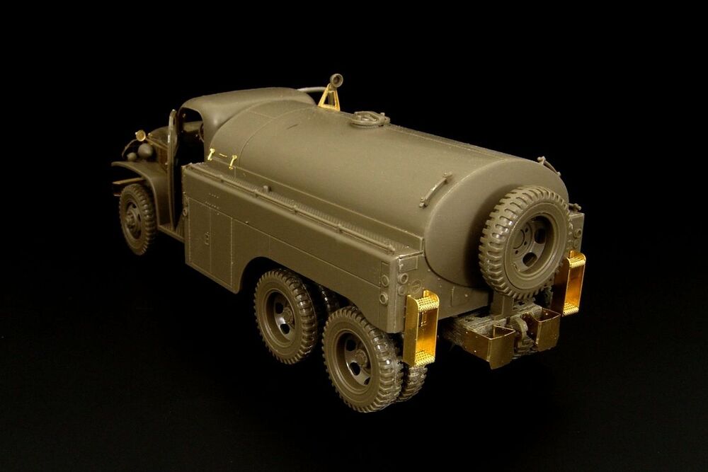 US Airfield fuel truck (Tamiya)