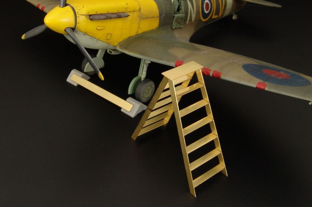 British wheel chock  - ladder