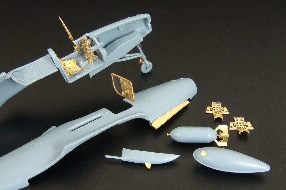 P-39Q-L-N P-400 Airacobra (RS Models kit)