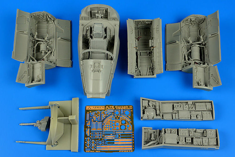 A-7E Corsair II-late detail set for Trum