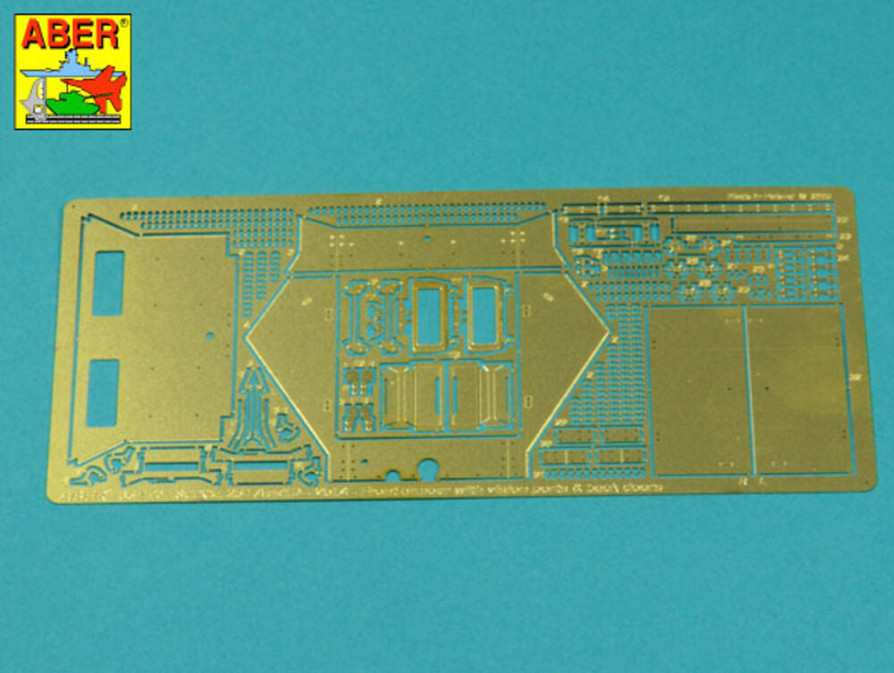 Sd.Kfz. 251/1 Ausf.D - Vol.4 - Rear doors & vision ports