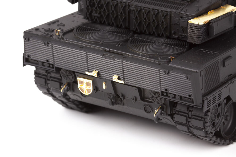 Leopard 2 A7V  TAMIYA