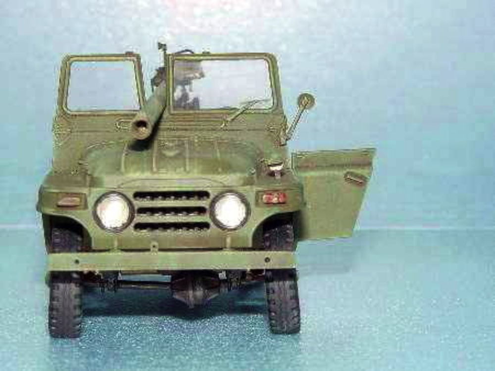 Chinesischer Gel��ndewagen BJ212A