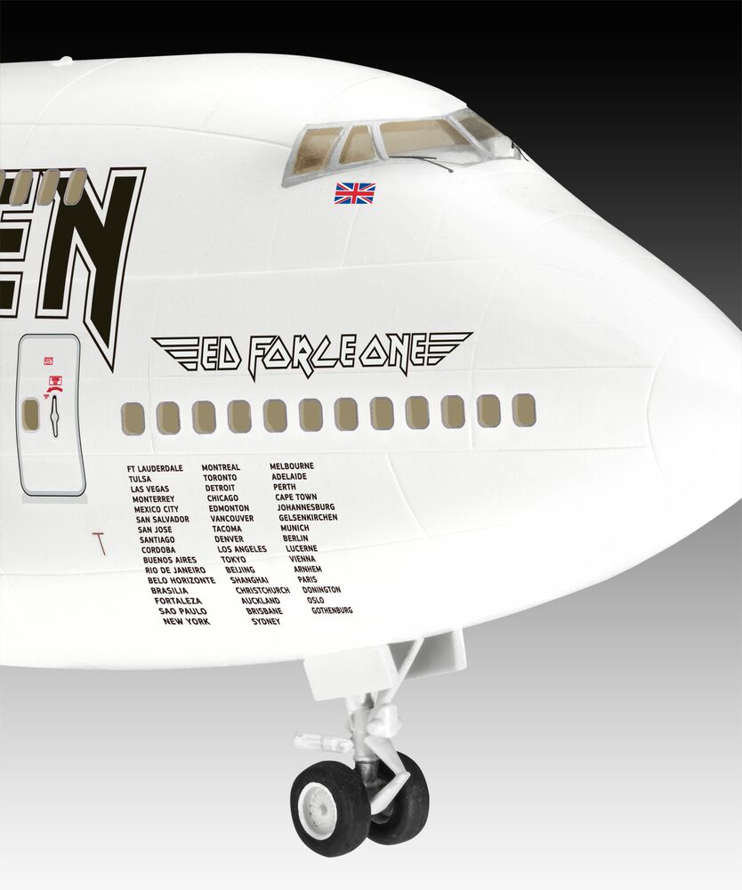 IRON MAIDEN Ed Force One - Boeing 747-400