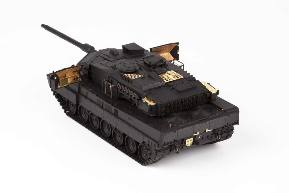 Leopard 2 A7V  TAMIYA