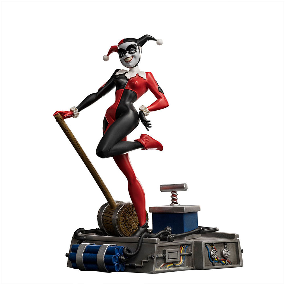 Iron Studios BATMAN: THE ANIMATED SERIES - Harley Quinn Statue 1/10