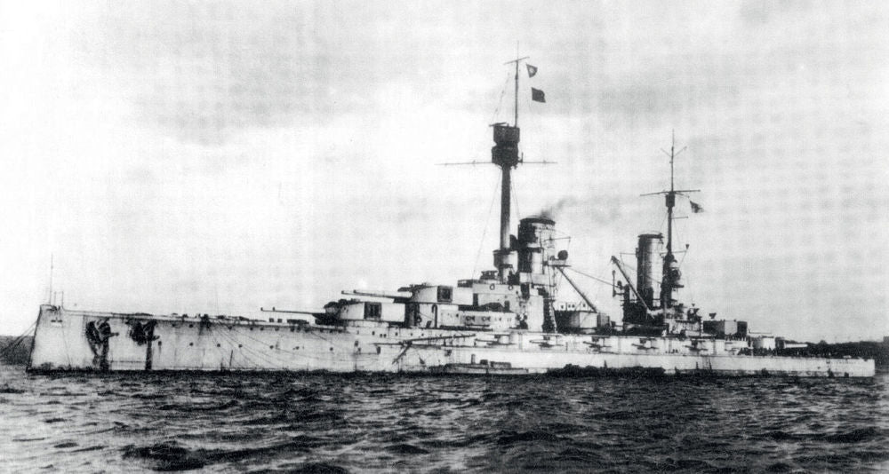 Kronprinz fullhull & waterline WWI German Battleship