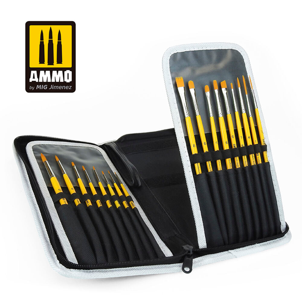 AMMO Brush Arsenal��- Brush Organization & Protective Storage