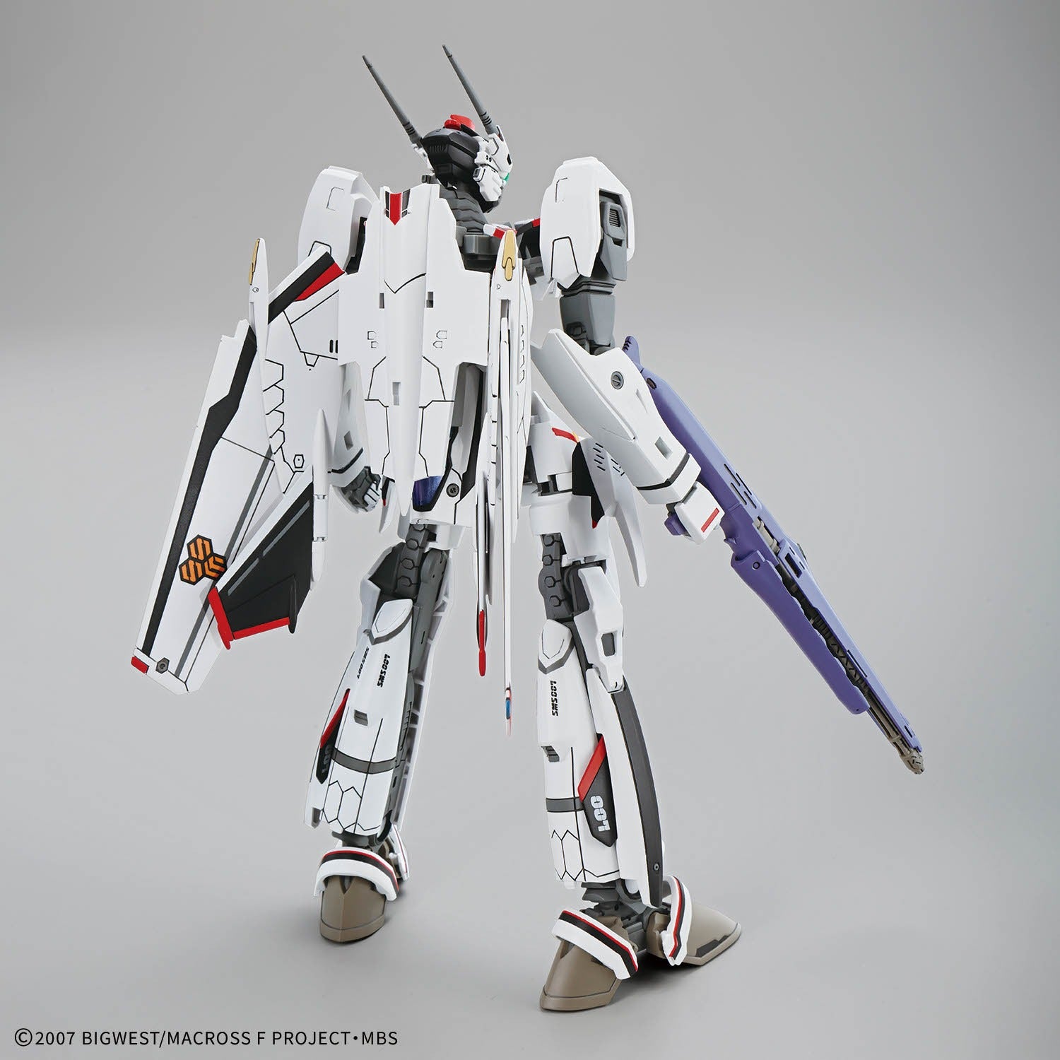 HG 1/100 VF-25F Messiah Valkyrie (Alto Custom) Deluxe Set